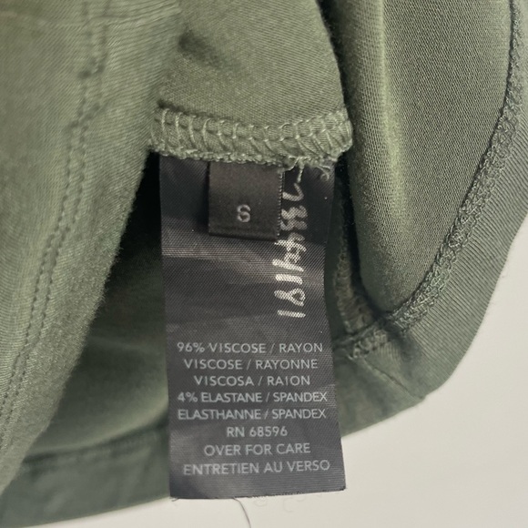 Donna Karan Sleeveless V-Neck Top Olive Army Green Double Layered Strtch Rayon S - Picture 10 of 13